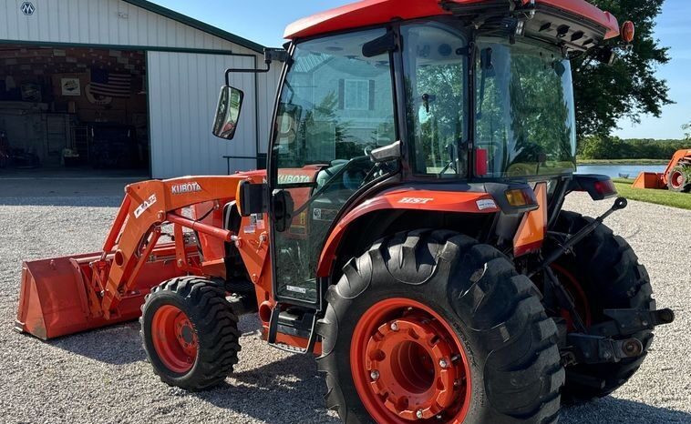 
								2016 Kubota L6060 MFWD Tractor full									