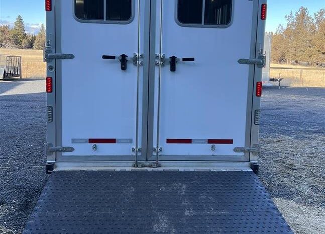 
								2017 Featherlite Trailers 8542 full									